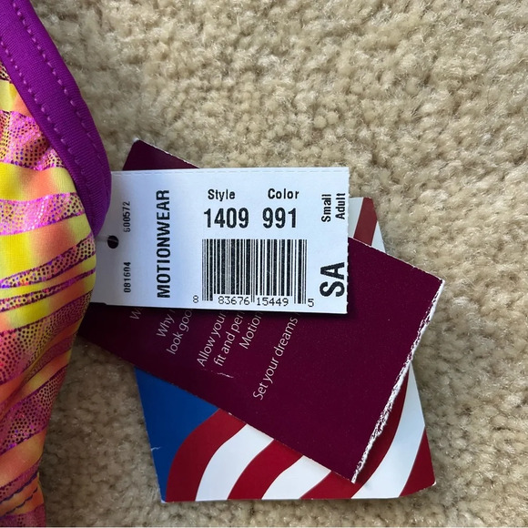 NWT Motionwear Dance Gymnastics Sports Bra - Adult Small - Purple Metallic - Picture 4 of 5